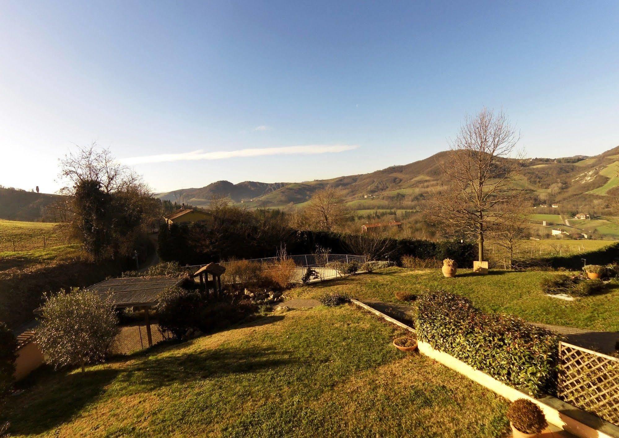Гостевой дом Locanda Castel De Britti Сан-Ладзаро-ди-Савена Экстерьер фото